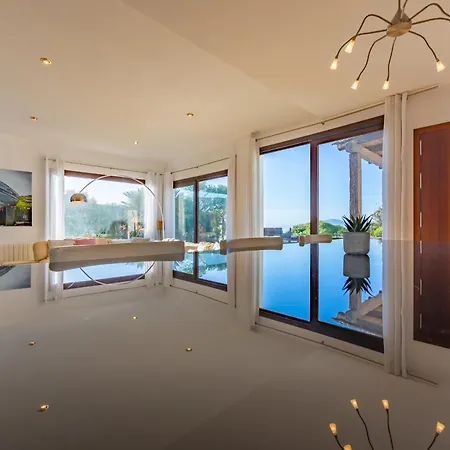 Livingtarifa - Casa Helechos Villa